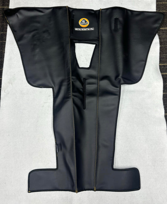 LOTAC05492 Evora Center Consul Cover