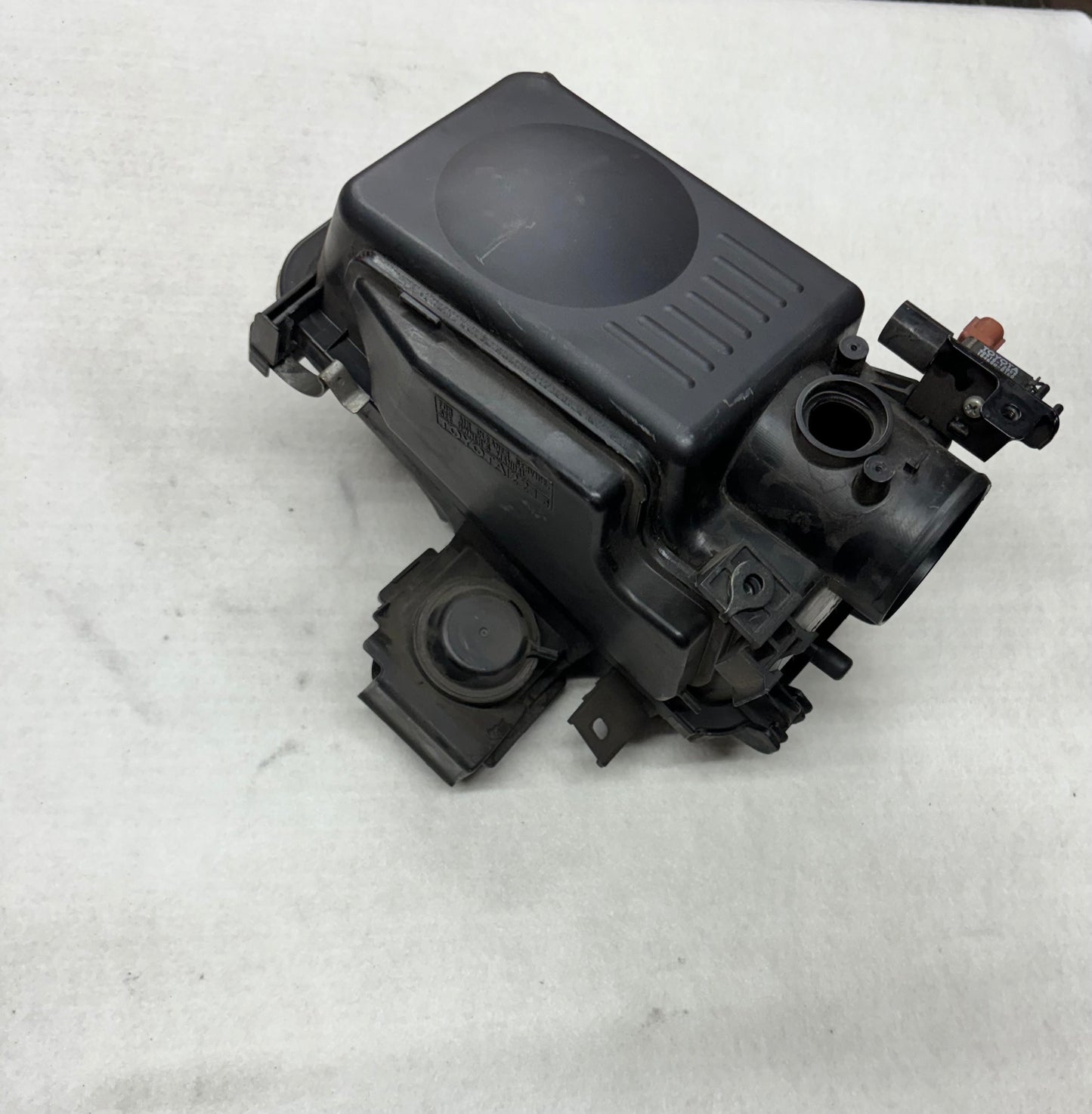 A120E6383S Air Cleaner Assembly
