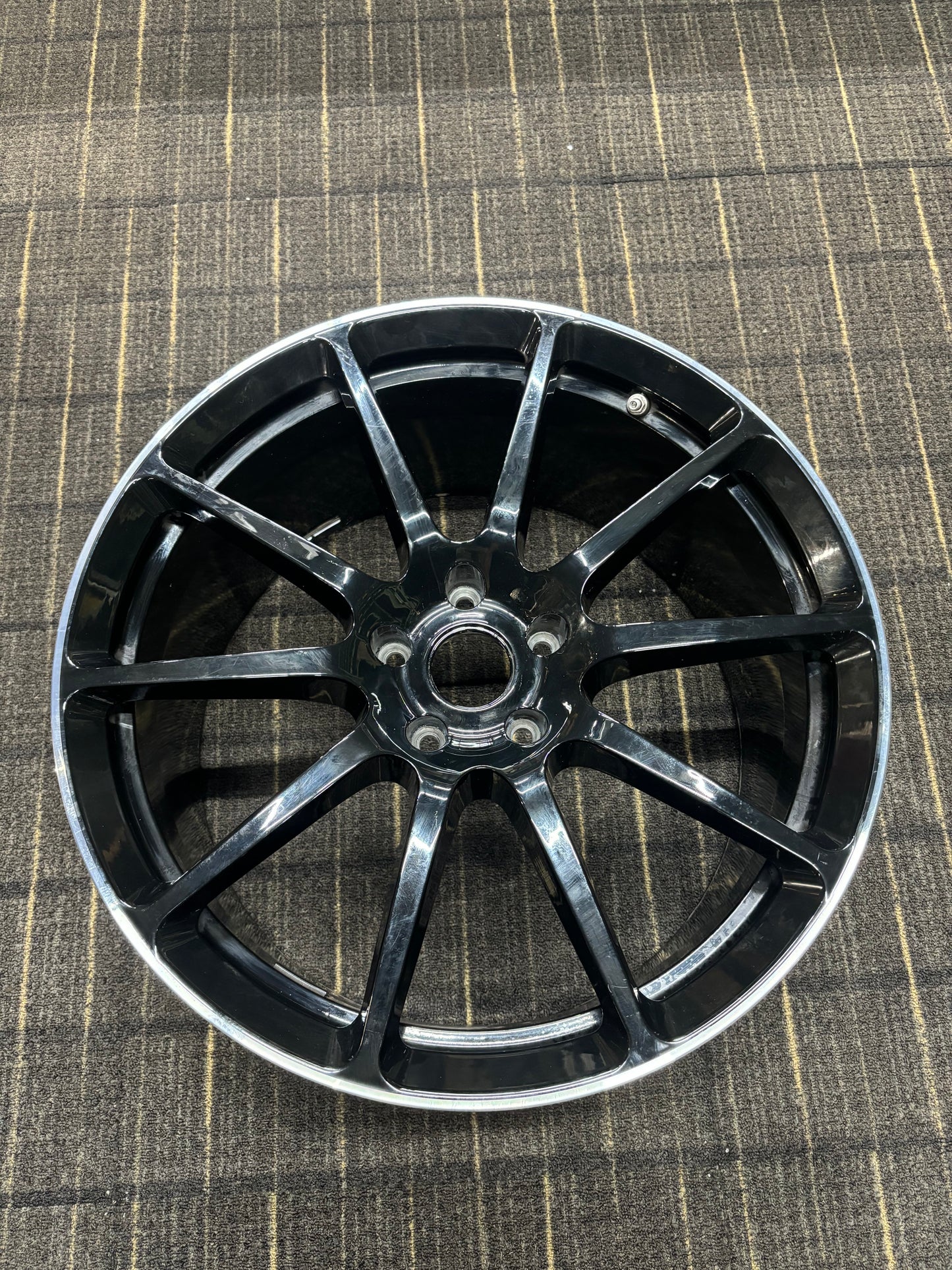 A710G0012F Rear Forged Wheel Ten Spoke 20 X 10.5J ET69 Black Dimond Cut