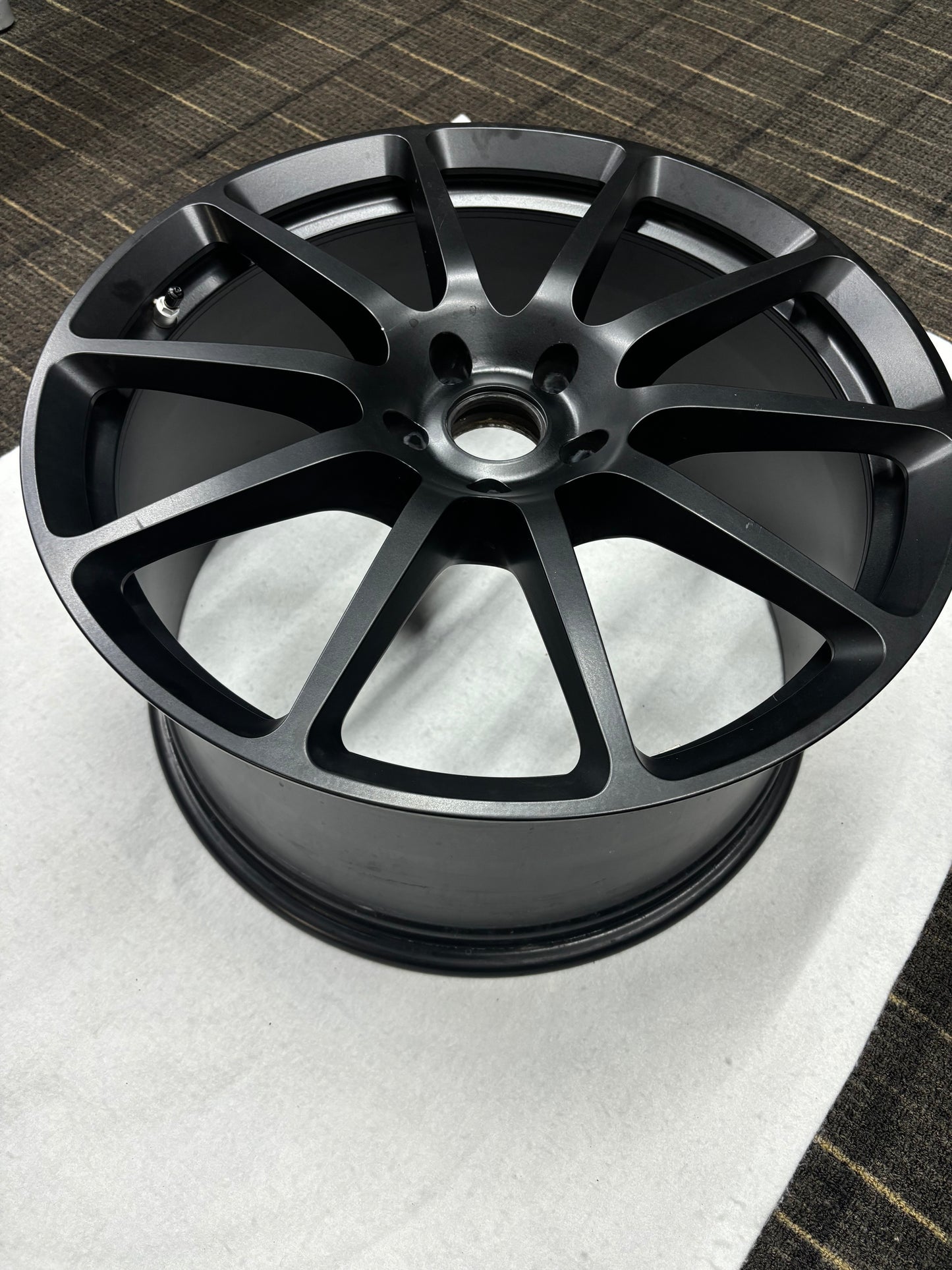 A710G0002F Wheel Forged Rear 10 spoke 20 x 10.5J ET69 Satin Black