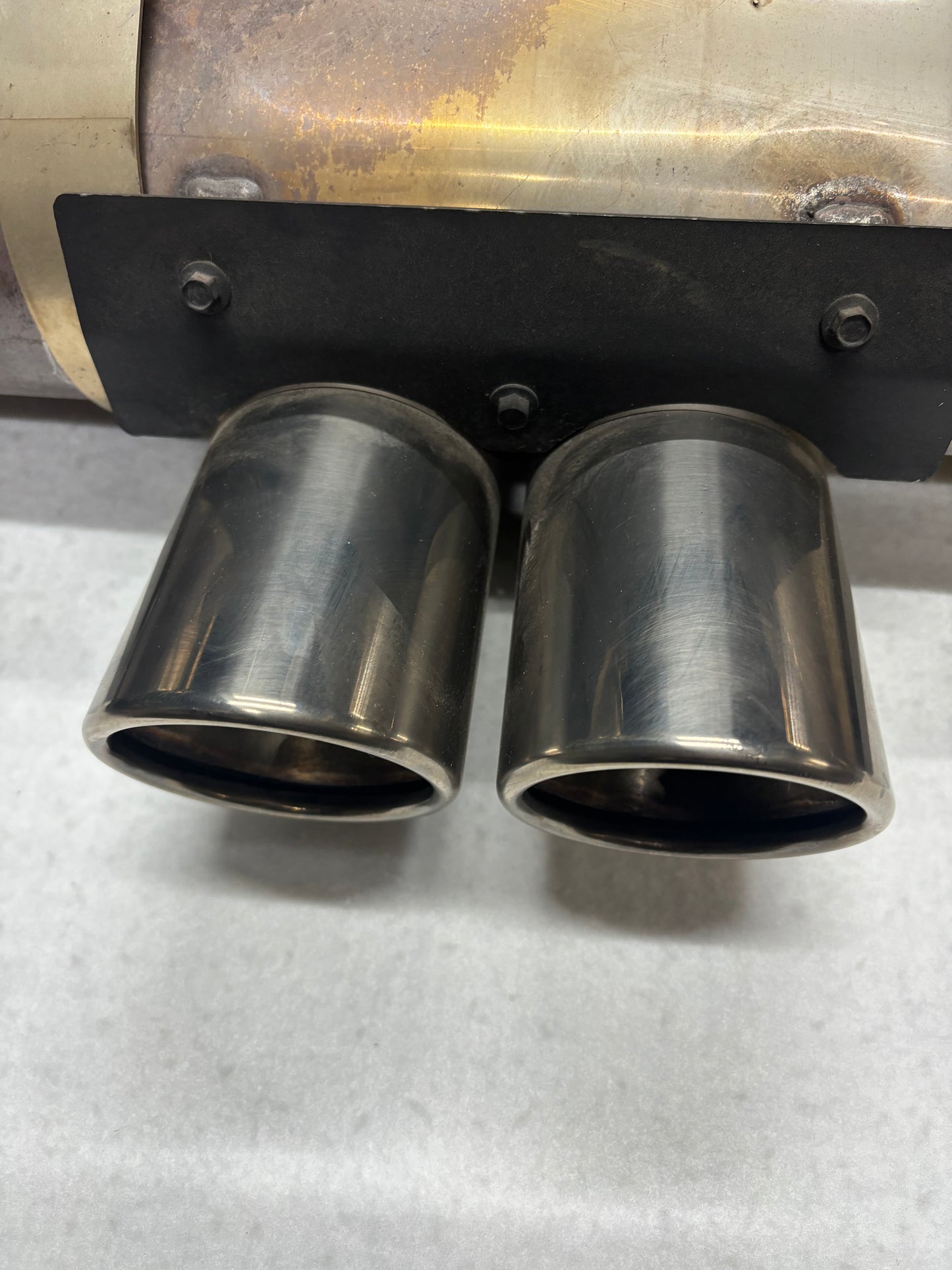 C132S0003F Muffler