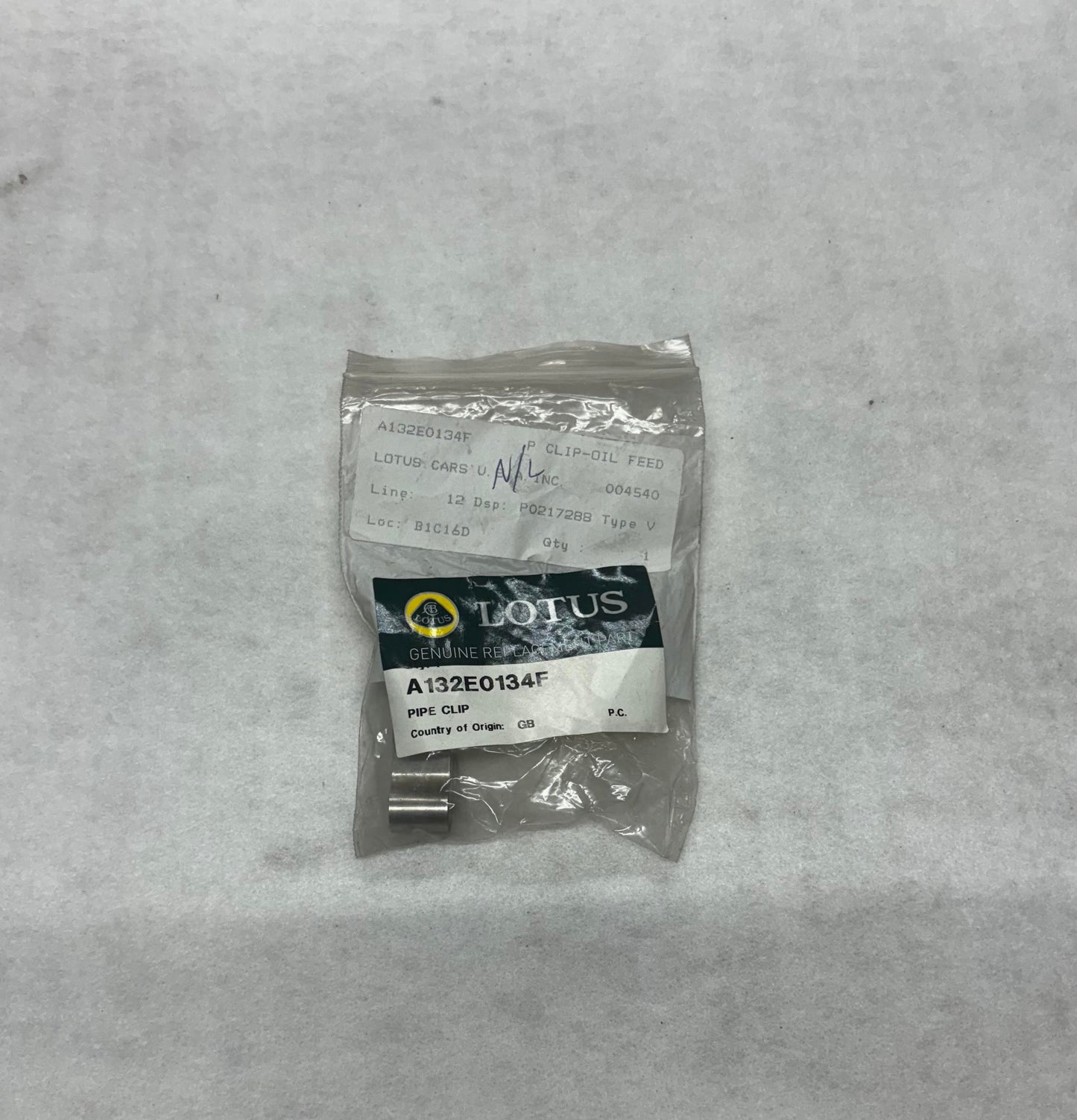 A132E0134F P Clip Oil Feed Pipe