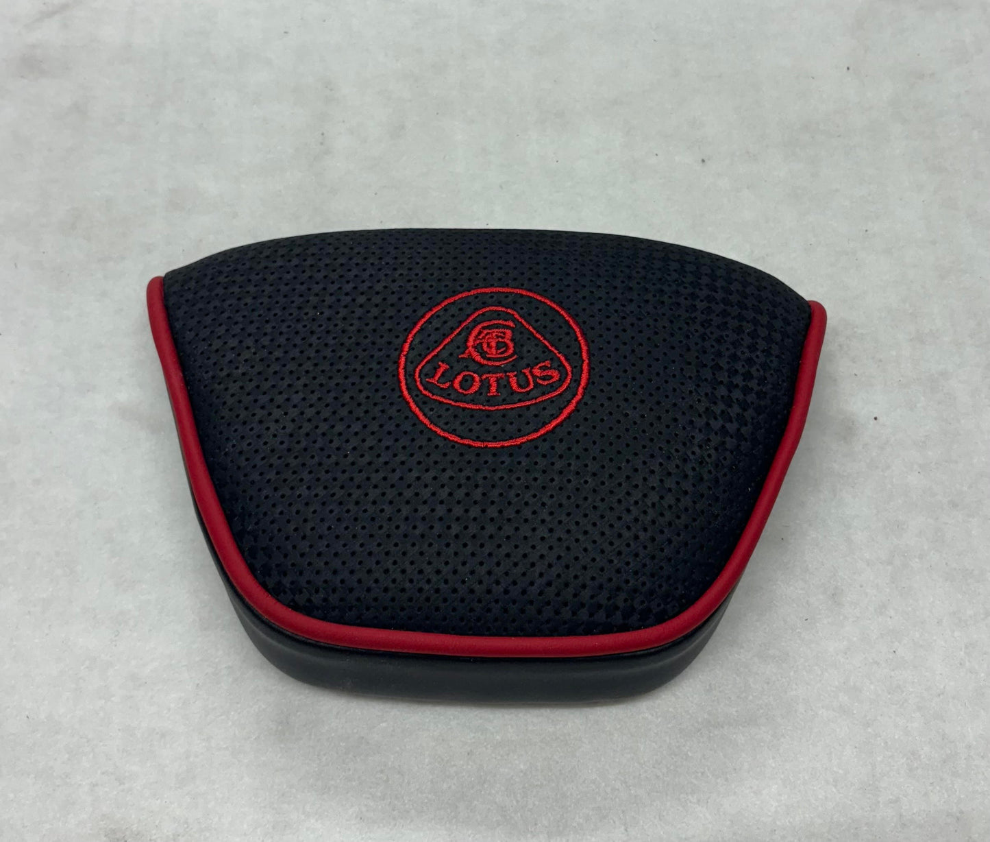 A132V0635S Headrest Rear Seat Black/Red