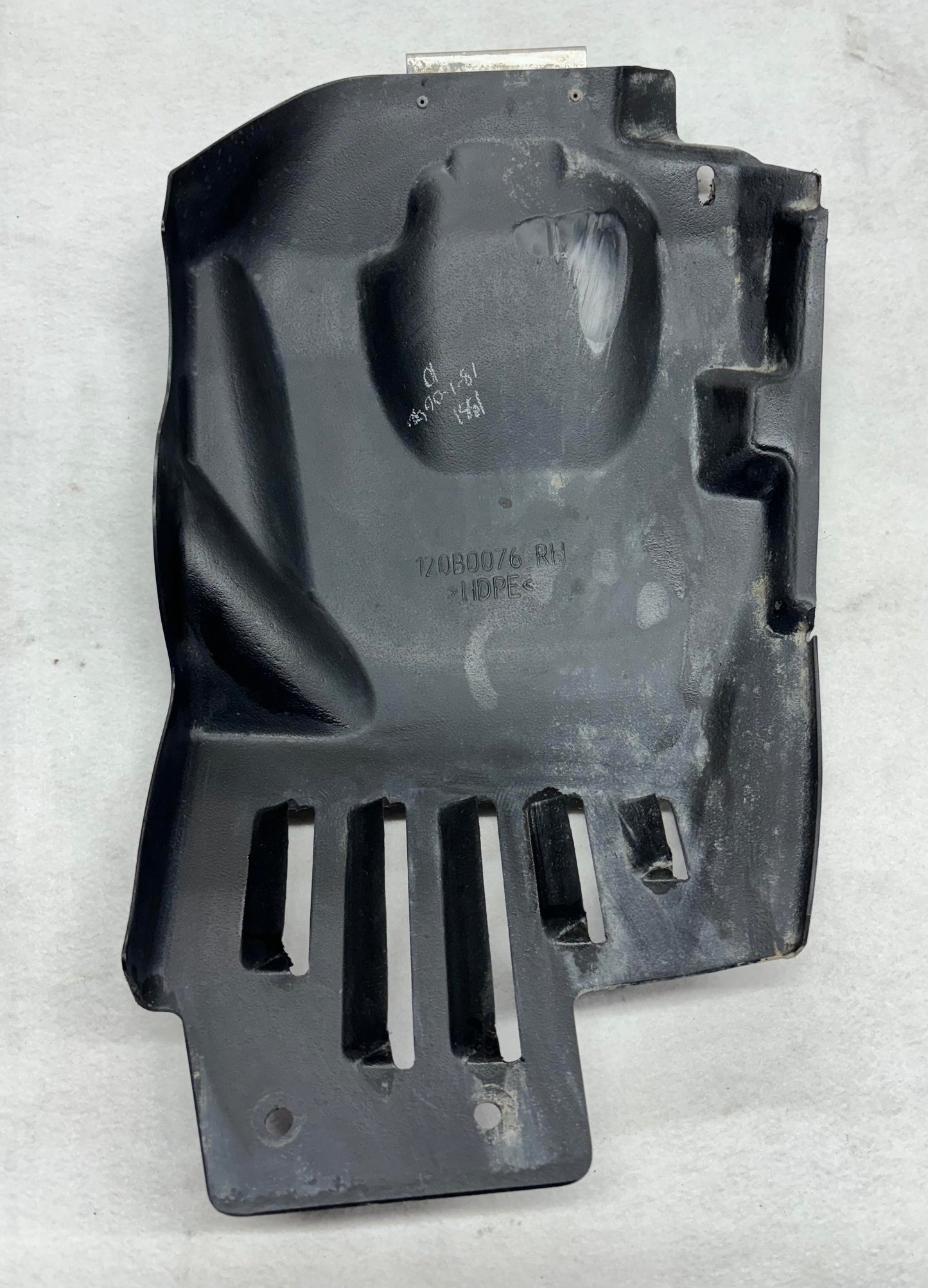 D122B0192F Panel Headlight Access RH