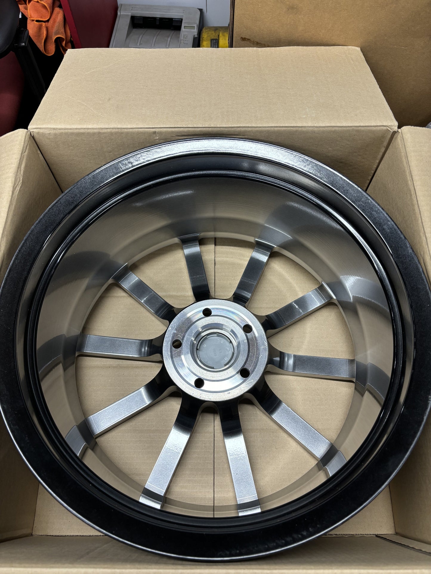 B132G0051 NOS OEM Evora Forged Front Wheel