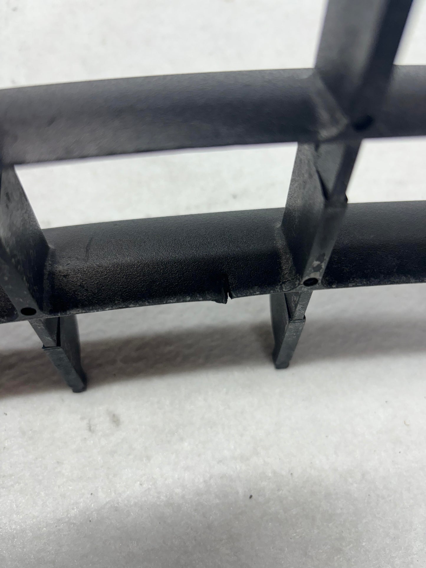 G117B0114F Center Grill