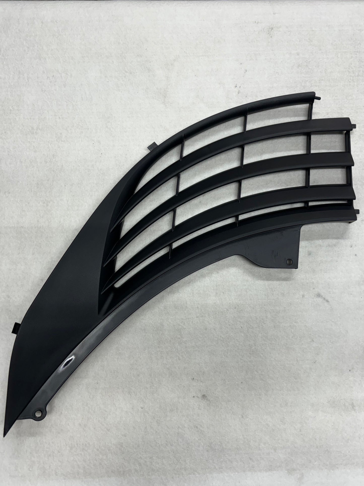 B120B0037F Grille Front Access Panel R/H
