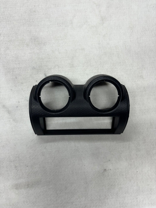 D121U0062F Mounting Assy-Center Flv (NAT)