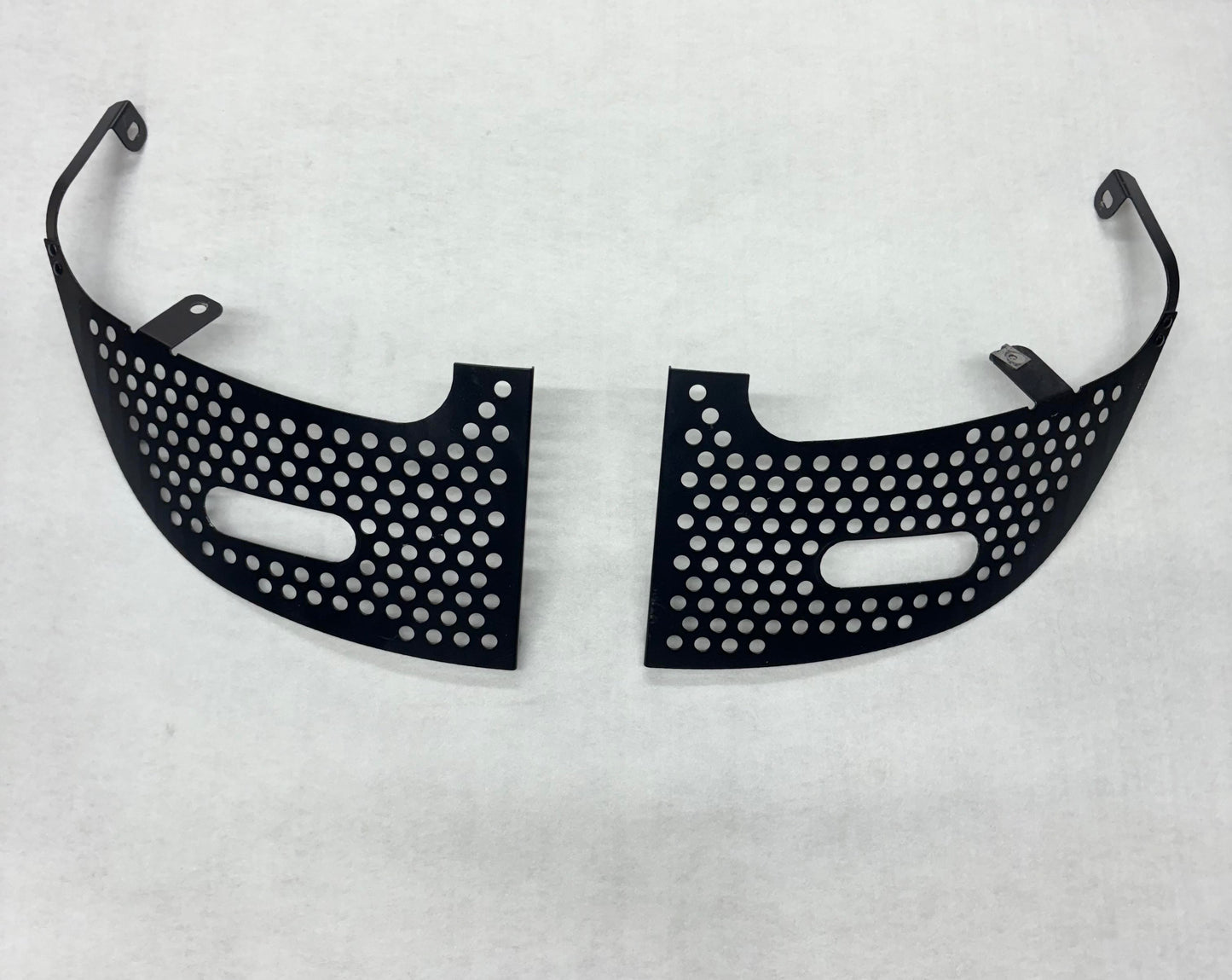 B120B0057F L/H + B120B0058F R/H Grill Rear Body To Defuser