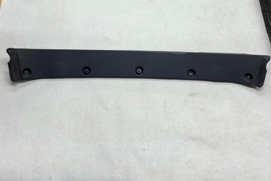 B121U0111F Trim Rear Header