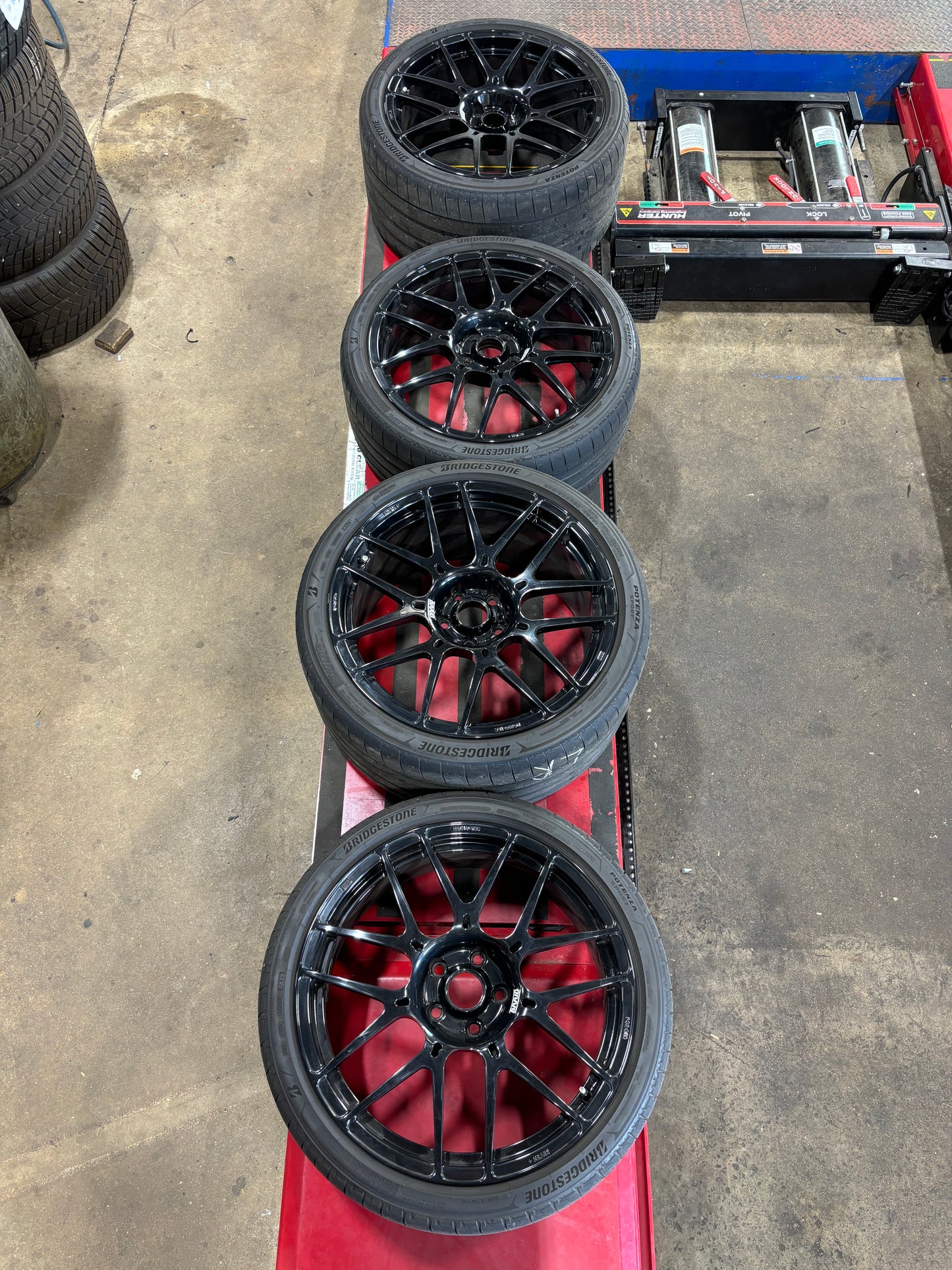 Full set of Komo-Tec KT-7 Forged for Emira + Evora