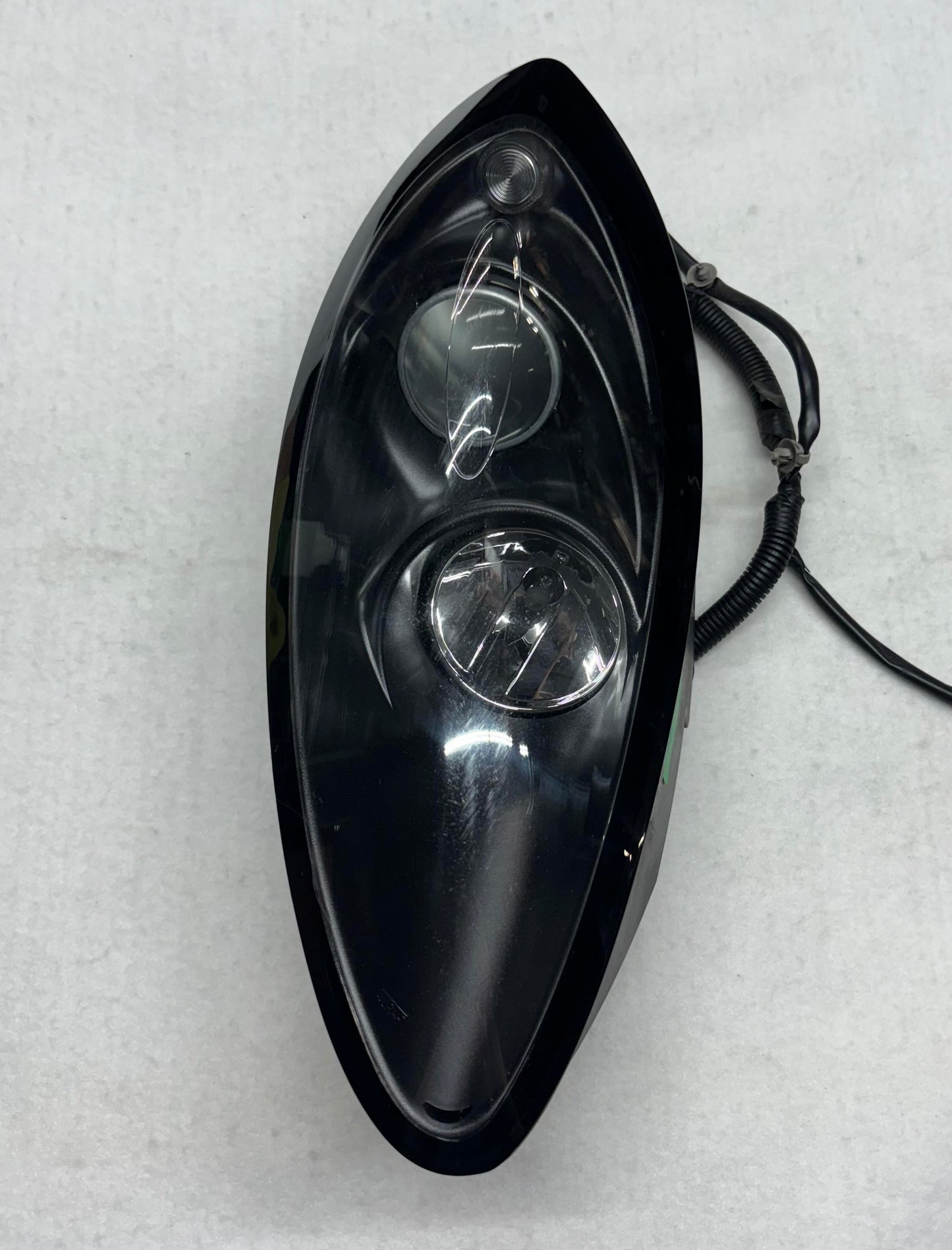 B121M0033F Headlight Assembly RH