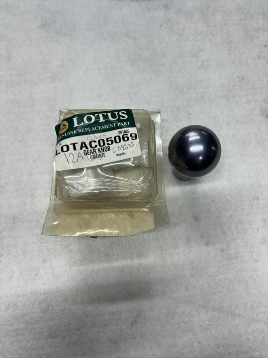 LOTAC05069 Graphite Gear shifter Knob