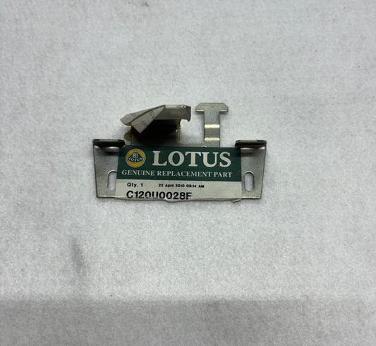 C120U0028F Bracket Console Rear To Chassis