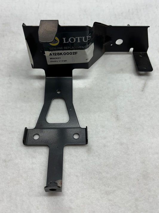 A128K0002F Header Tank Mounting